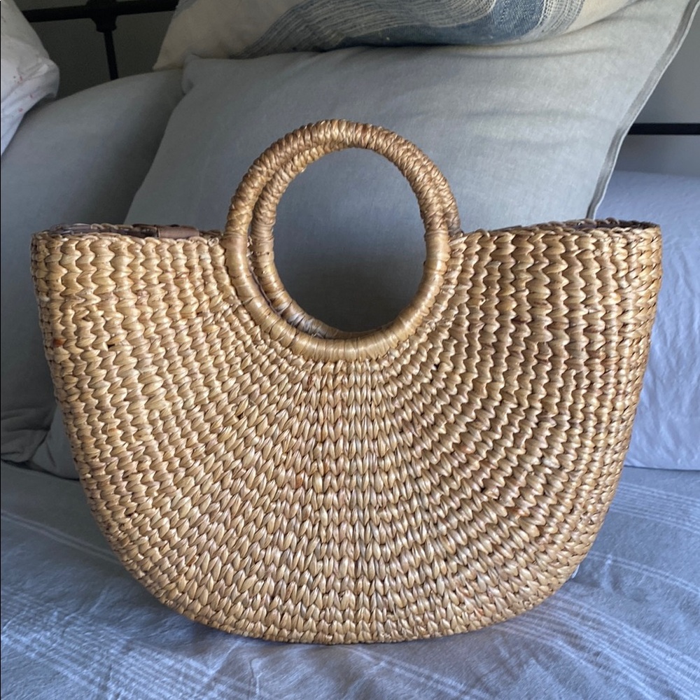 Natural Straw Crossbody Tote Bag